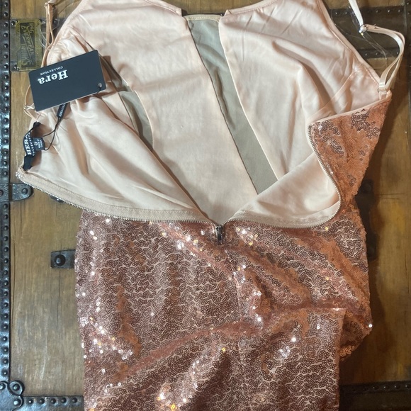 Hera Collection pink sequin mini dress - Picture 5 of 8